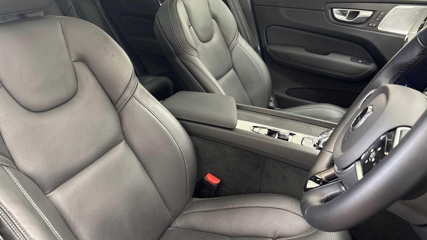 Used Volvo XC60 2025 for sale - 76715441: Photo 30