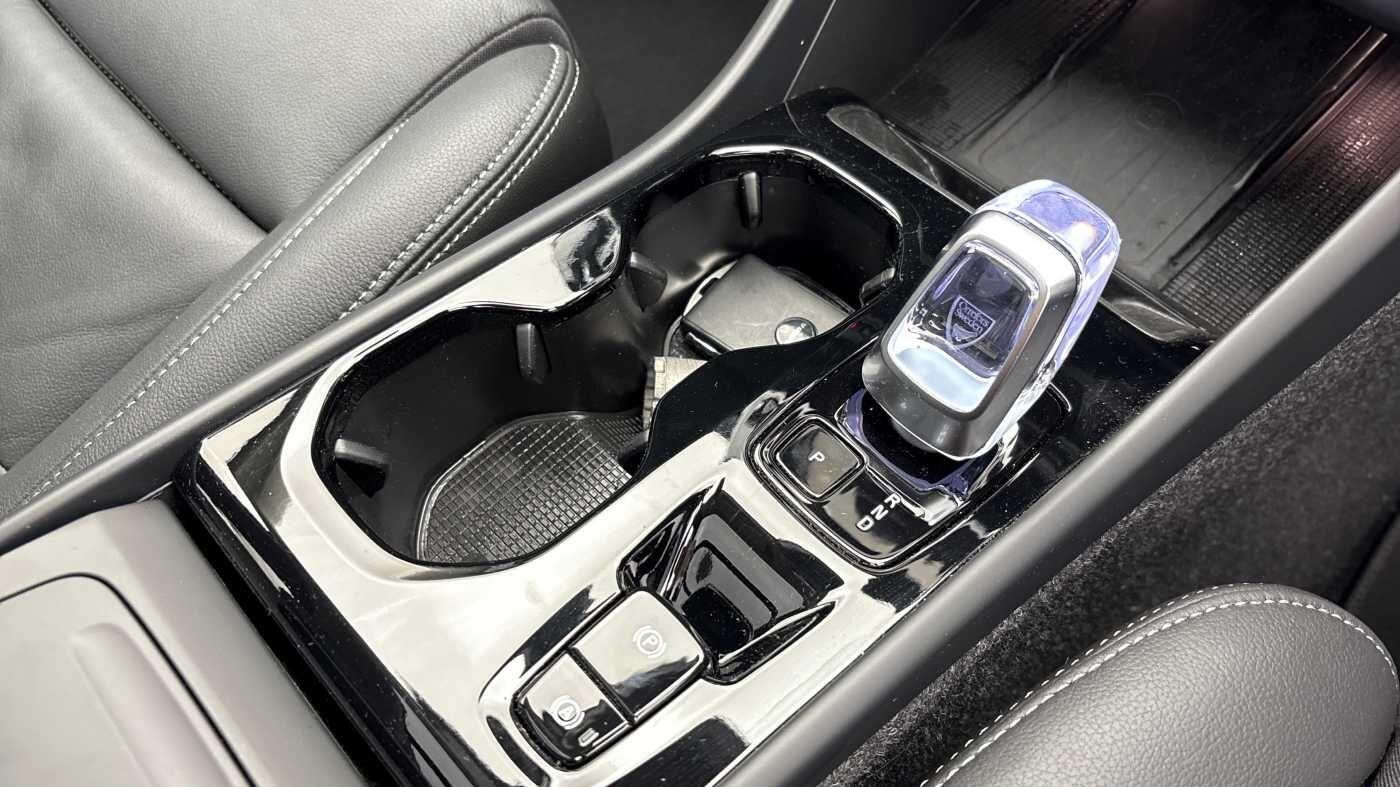 Used Volvo XC40 for sale - 78214229: Photo 33