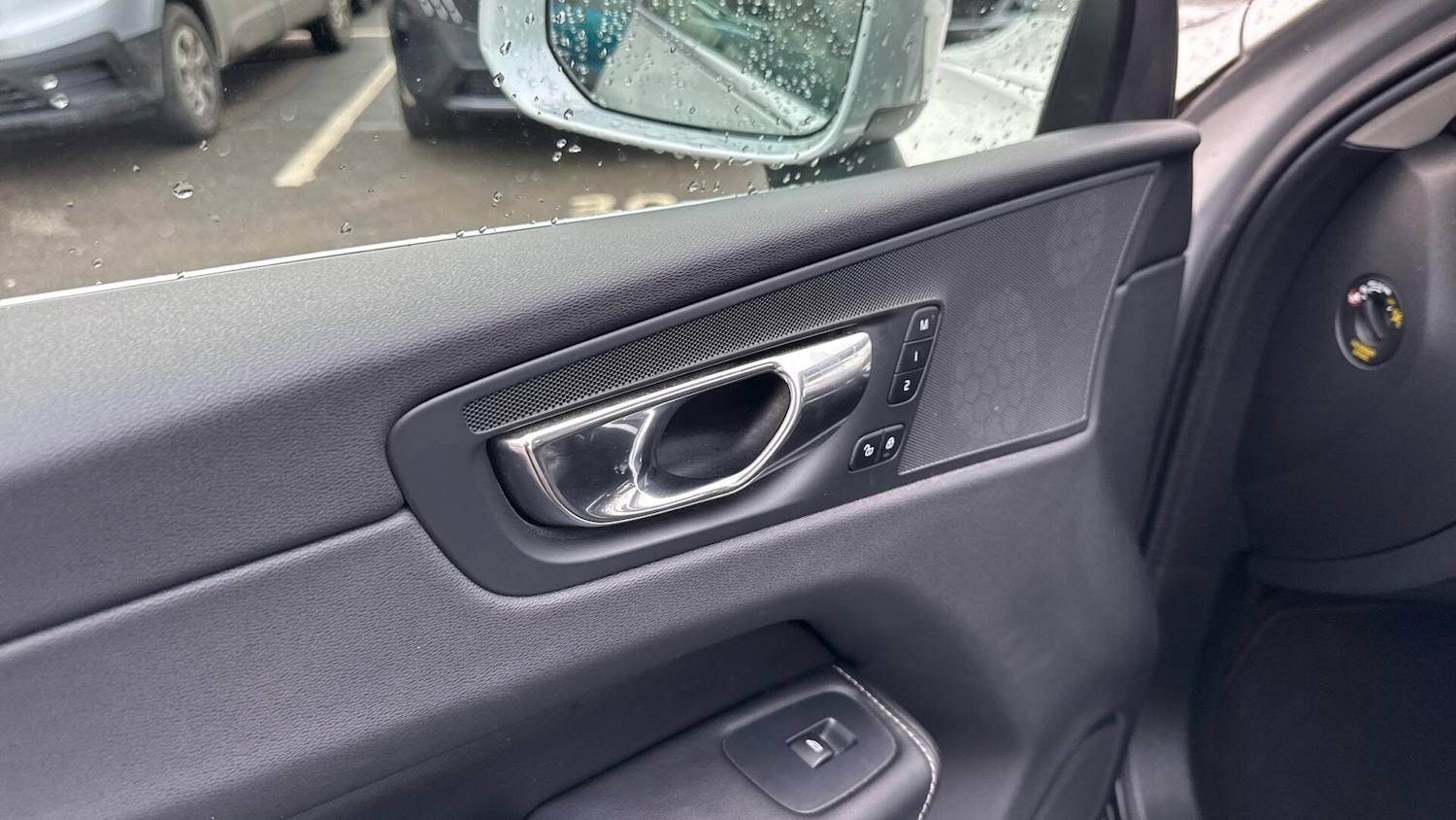 Used Volvo XC60 2019 for sale - 77440280: Photo 14