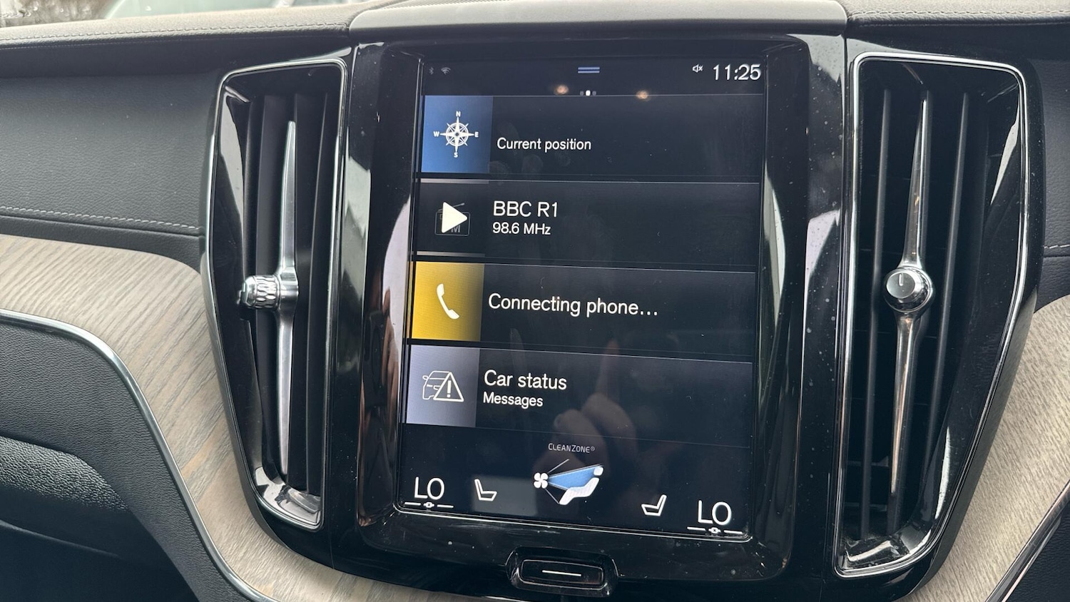 Used Volvo XC60 2019 for sale - 77440280: Photo 16