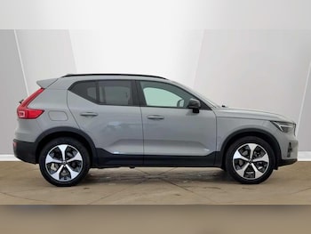 Used Volvo XC40 2025 for sale - 78969360: Photo