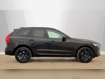 Used Volvo XC60 2025 for sale - 77982491: Photo