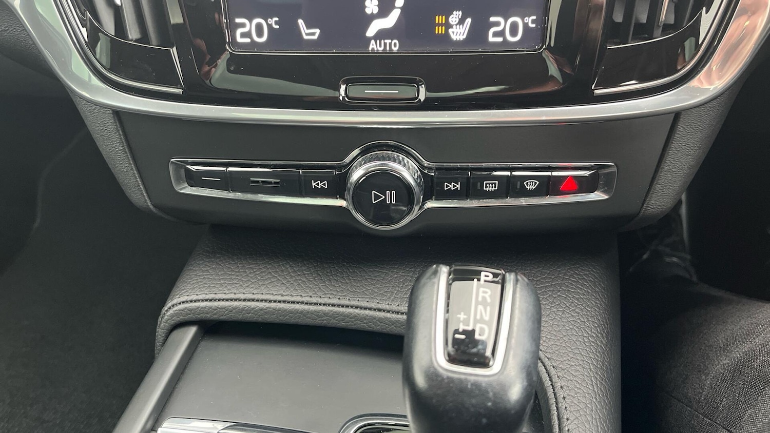 Used Volvo V90 2018 for sale - 76099263: Photo 23