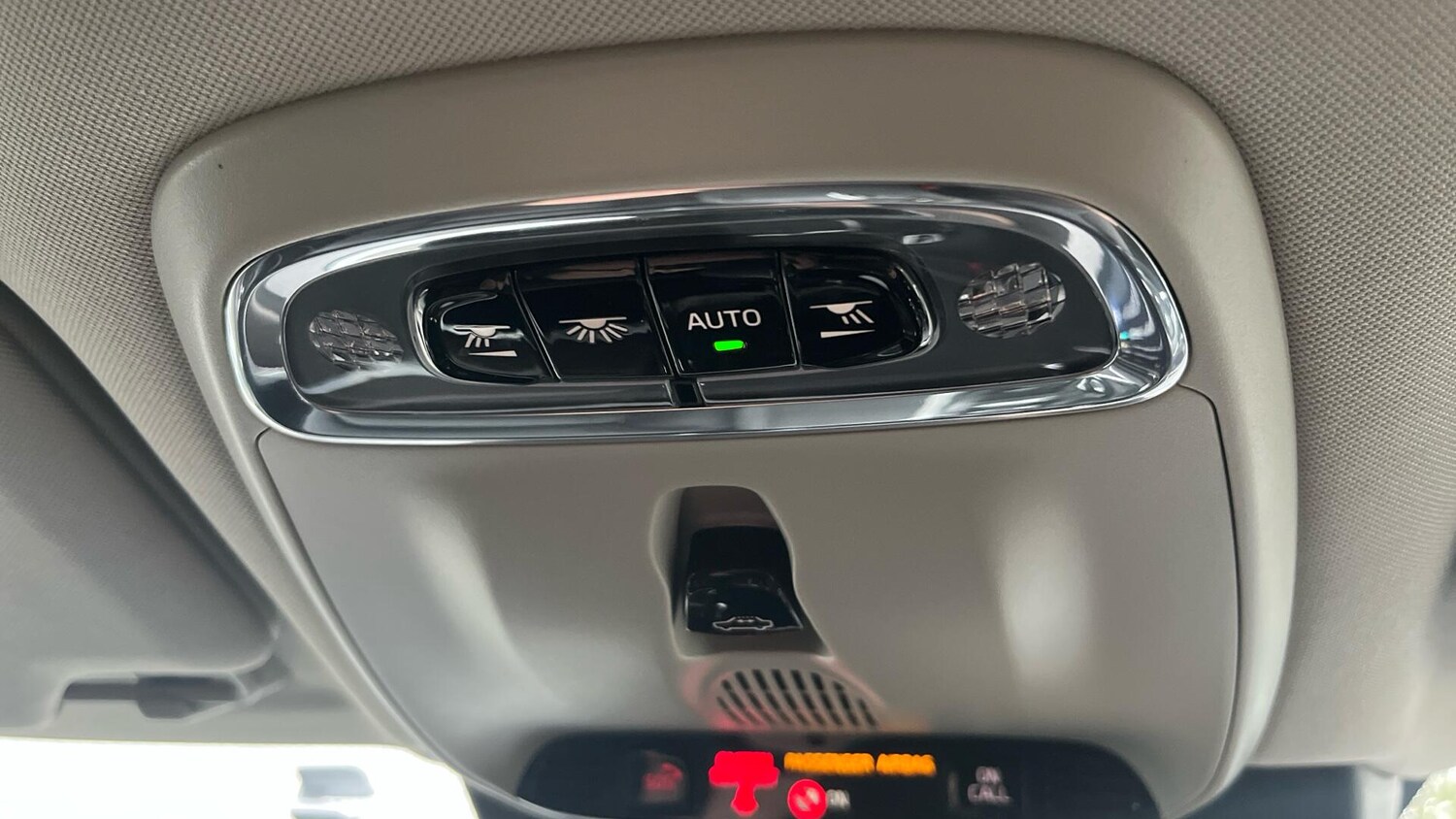 Used Volvo V90 2018 for sale - 76099263: Photo 25
