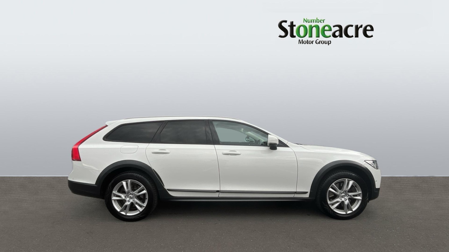 Used Volvo V90 2018 for sale - 76099263: Photo 3