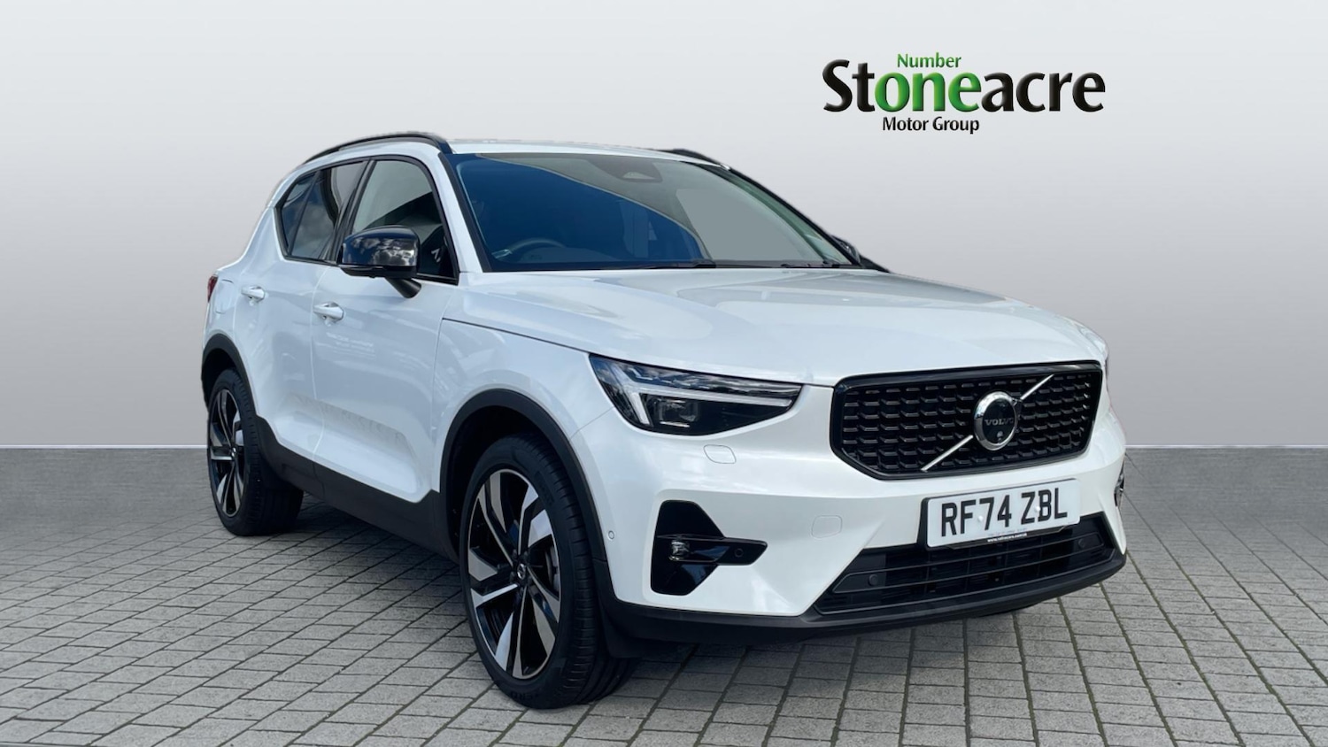Used Volvo XC40 2025 for sale - 76824039: Photo 1