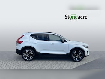 Used Volvo XC40 2025 for sale - 76824039: Photo