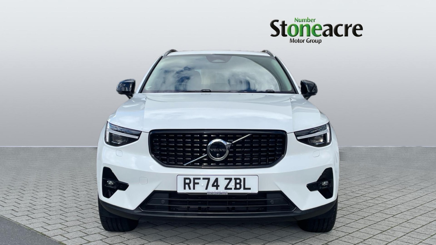 Used Volvo XC40 2025 for sale - 76824039: Photo 8