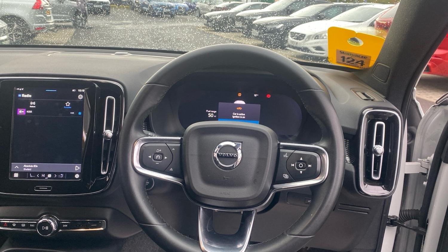 Used Volvo XC40 2024 for sale - 76825065: Photo 10