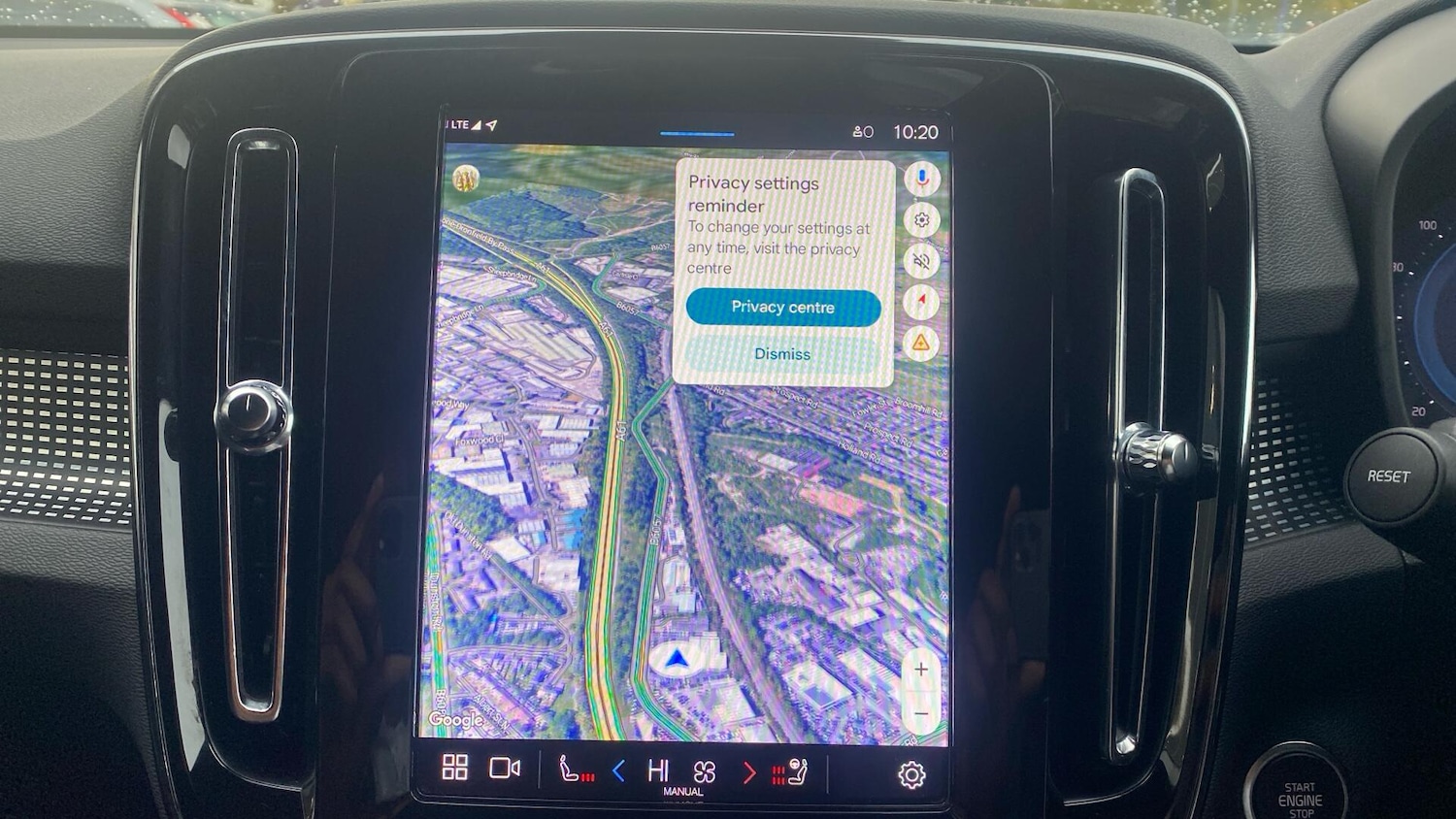 Used Volvo XC40 2024 for sale - 76825065: Photo 17