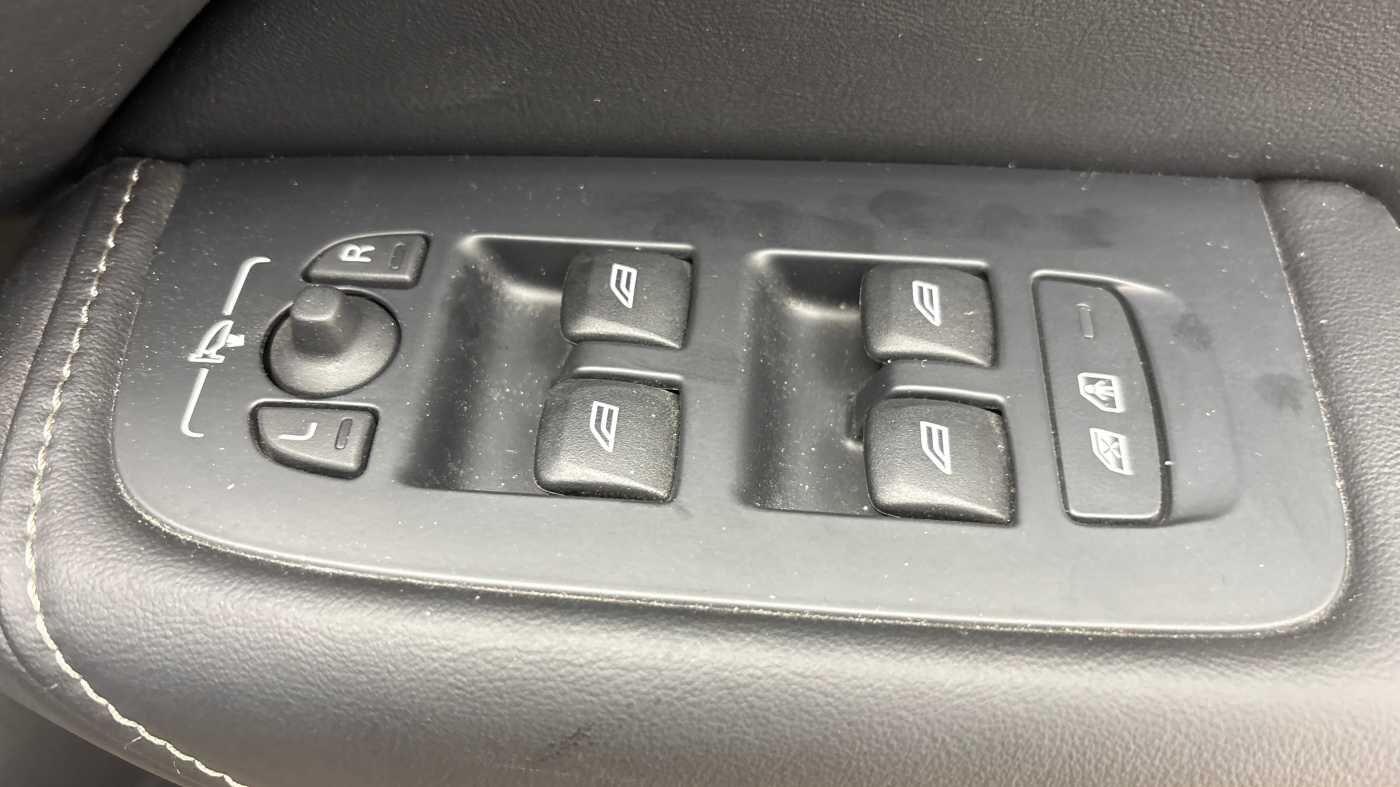 Used Volvo XC60 for sale - 77242665: Photo 26