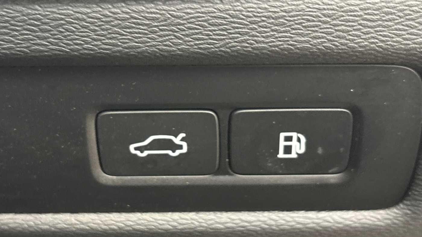 Used Volvo XC60 for sale - 77242665: Photo 31