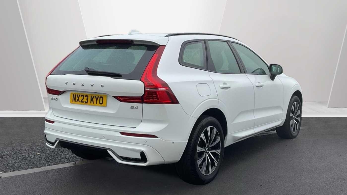 Used Volvo XC60 2023 for sale - 76887473: Photo 2