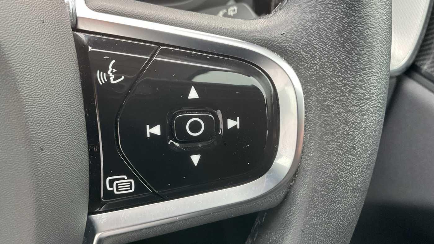 Used Volvo XC60 2023 for sale - 76887473: Photo 24