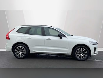 Used Volvo XC60 2023 for sale - 76887473: Photo