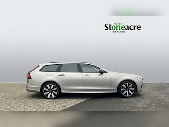 Used Volvo V90 2025 for sale - 77305663: Photo