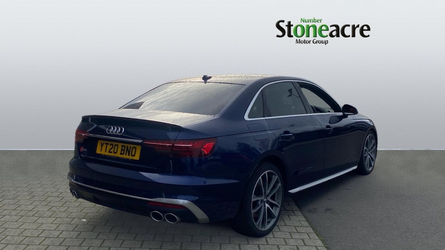 Used Audi A4 2020 for sale - 76644711: Photo 2