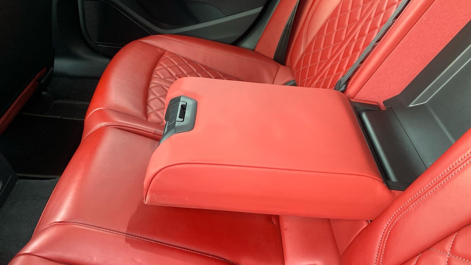 Used Audi A4 2020 for sale - 76644711: Photo 34