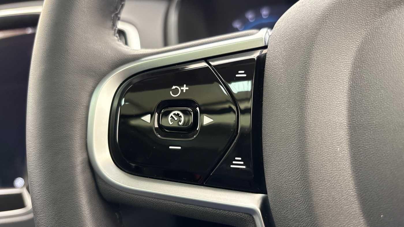 Used Volvo XC90 2024 for sale - 76560888: Photo 32