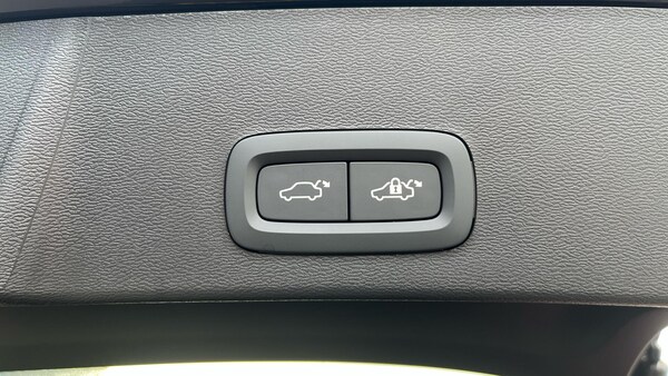 Used Volvo XC40 2025 for sale - 76251288: Photo 14