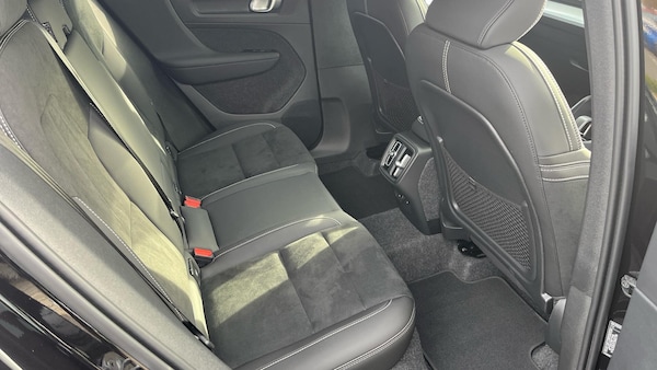 Used Volvo XC40 2025 for sale - 76251288: Photo 6