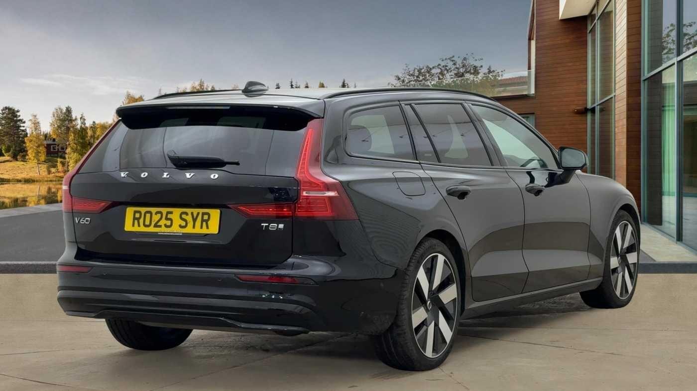 Used Volvo V60 2025 for sale - 76801978: Photo 4
