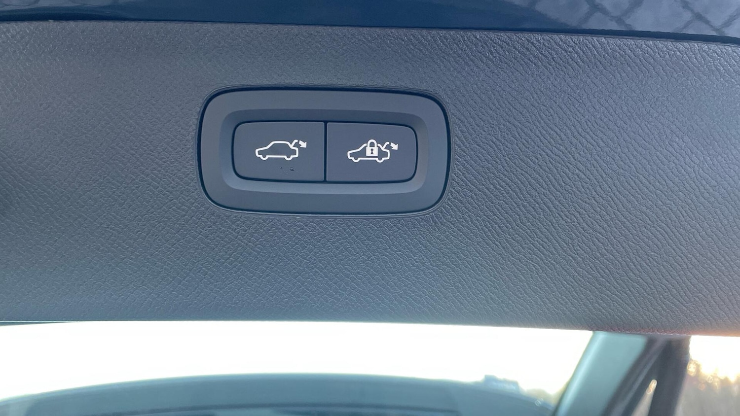 Used Volvo XC90 for sale - 77190377: Photo 35