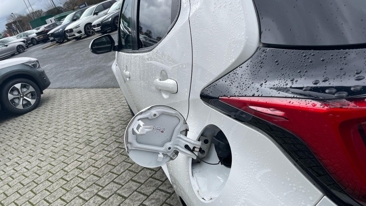 Used Toyota Yaris 2021 for sale - 77564967: Photo 16