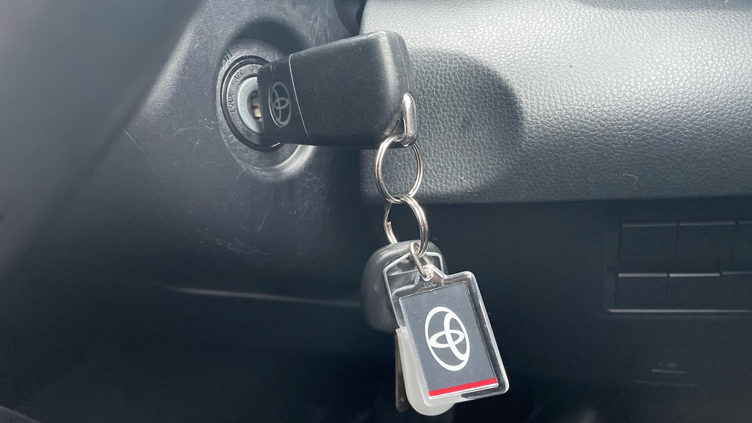 Used Toyota Yaris 2021 for sale - 77564967: Photo 27