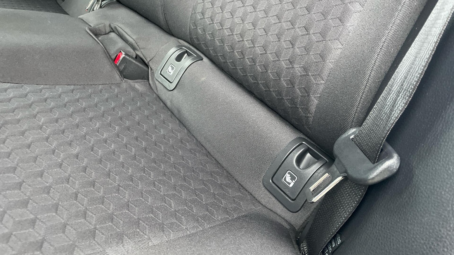 Used Toyota Yaris 2021 for sale - 77564967: Photo 34