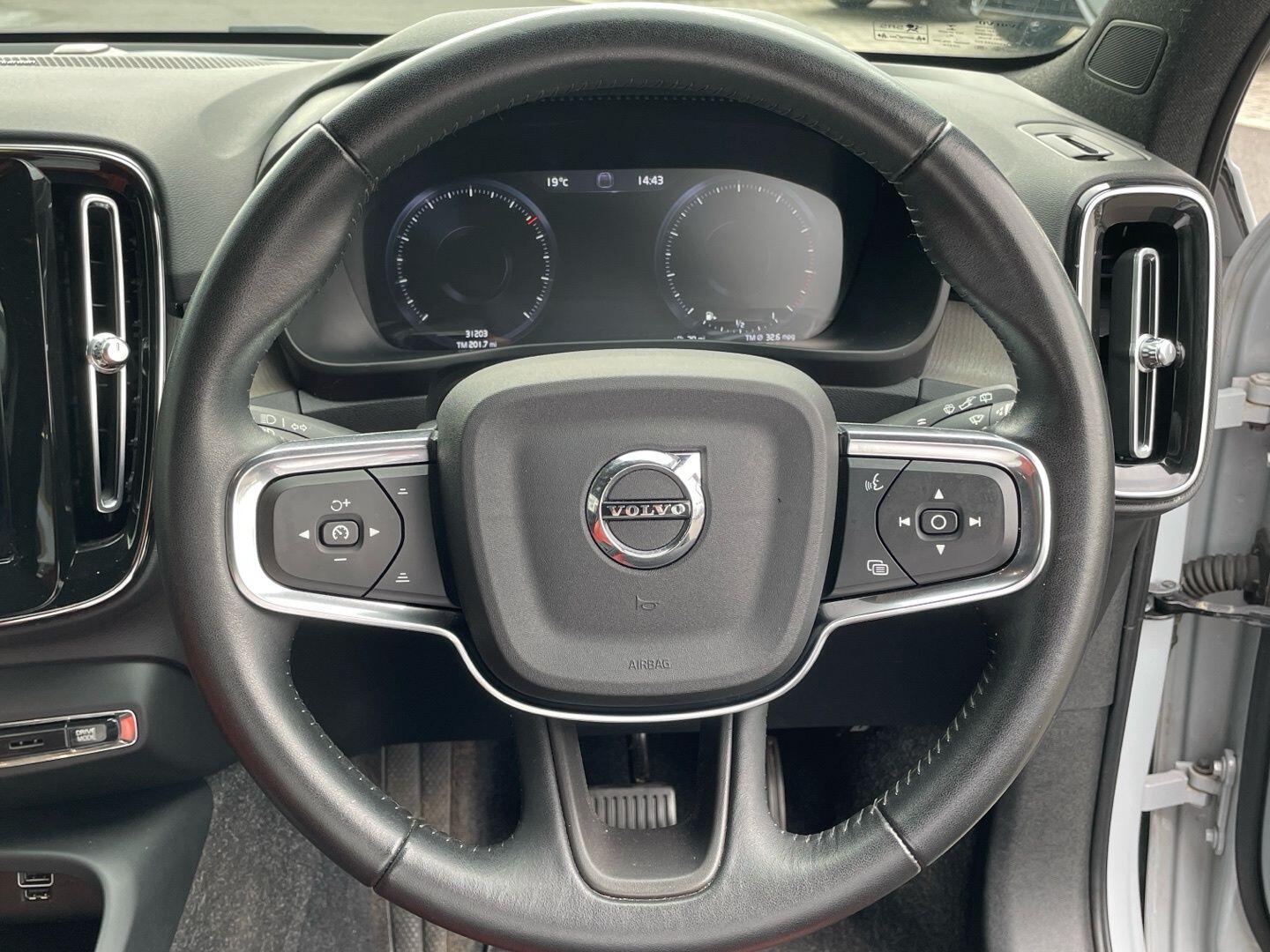 Used Volvo XC40 2021 for sale - 76226899: Photo 21