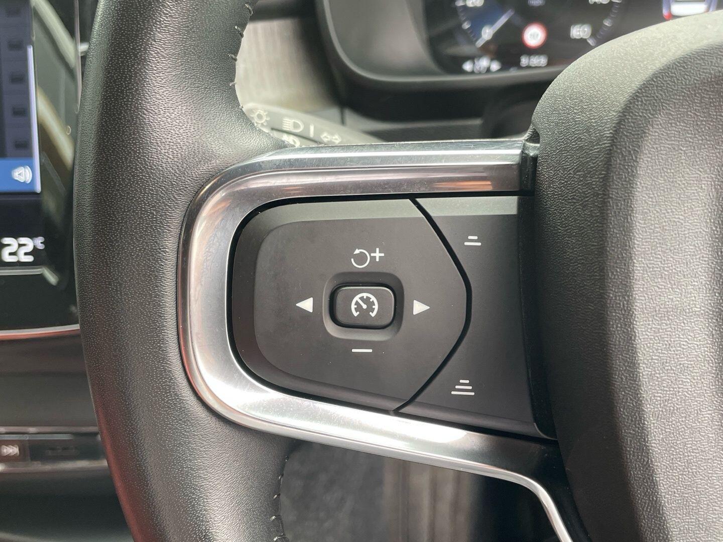 Used Volvo XC40 2021 for sale - 76226899: Photo 31