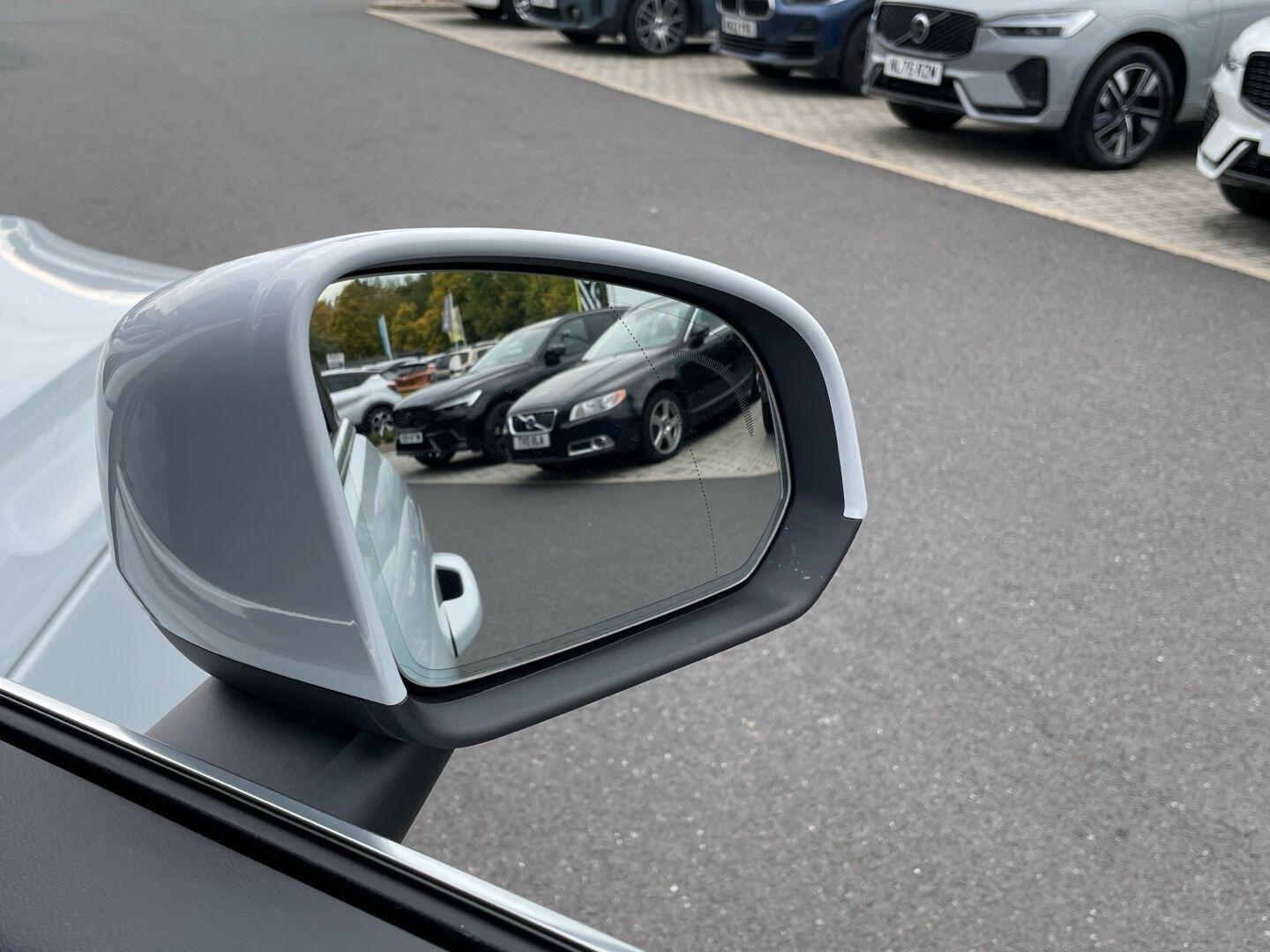 Used Volvo XC40 2021 for sale - 76226899: Photo 7