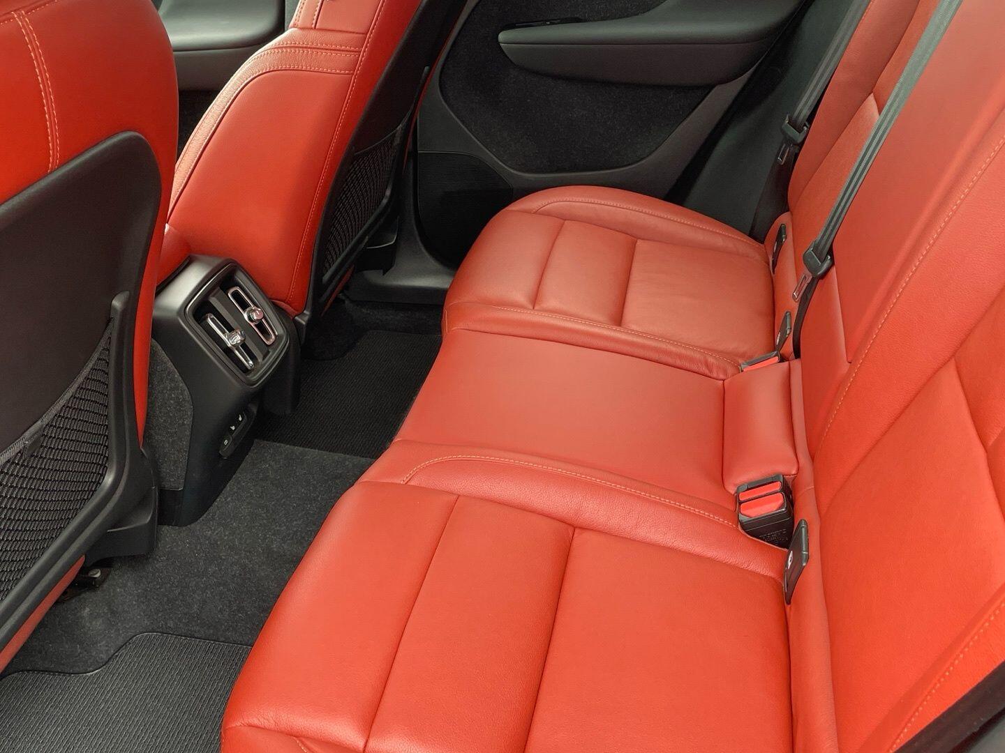 Used Volvo XC40 2021 for sale - 76226899: Photo 8