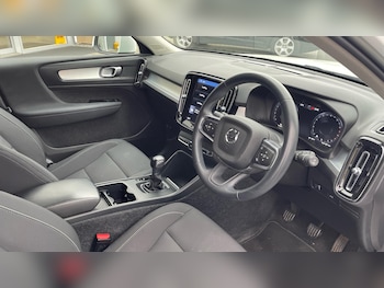 Used Volvo XC40 2022 for sale - 78475543: Photo