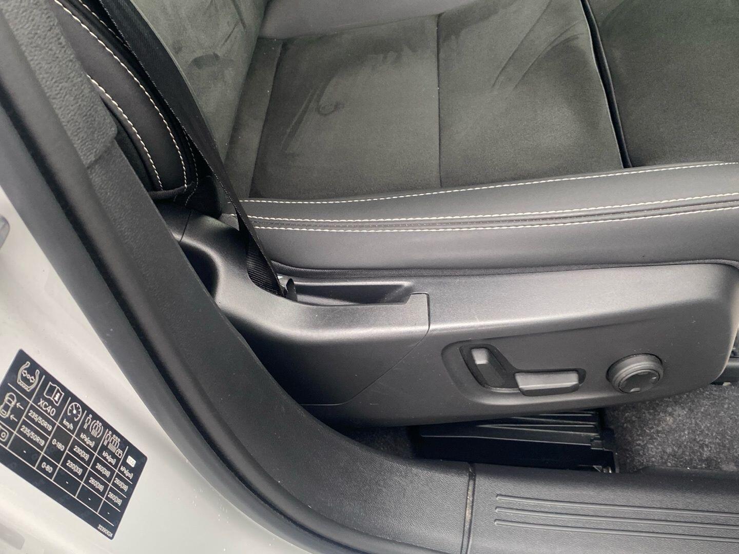 Used Volvo XC40 for sale - 77710347: Photo 29