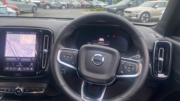 Used Volvo XC40 for sale - 76294549: Photo 10