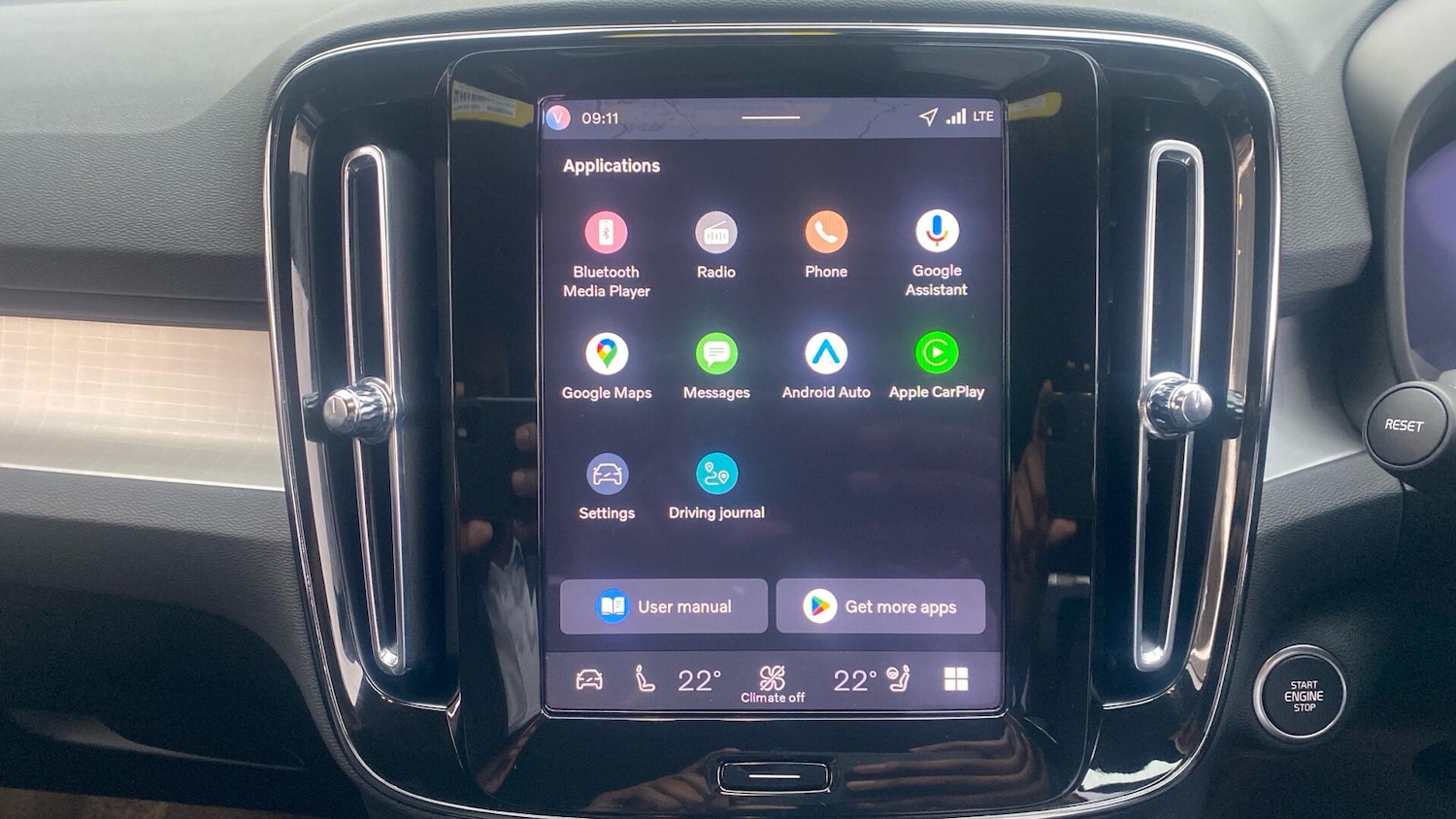 Used Volvo XC40 2025 for sale - 76294549: Photo 12