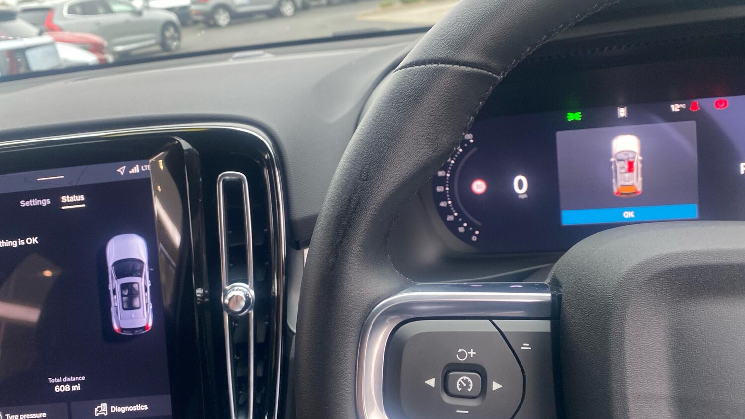 Used Volvo XC40 2025 for sale - 76294549: Photo 21