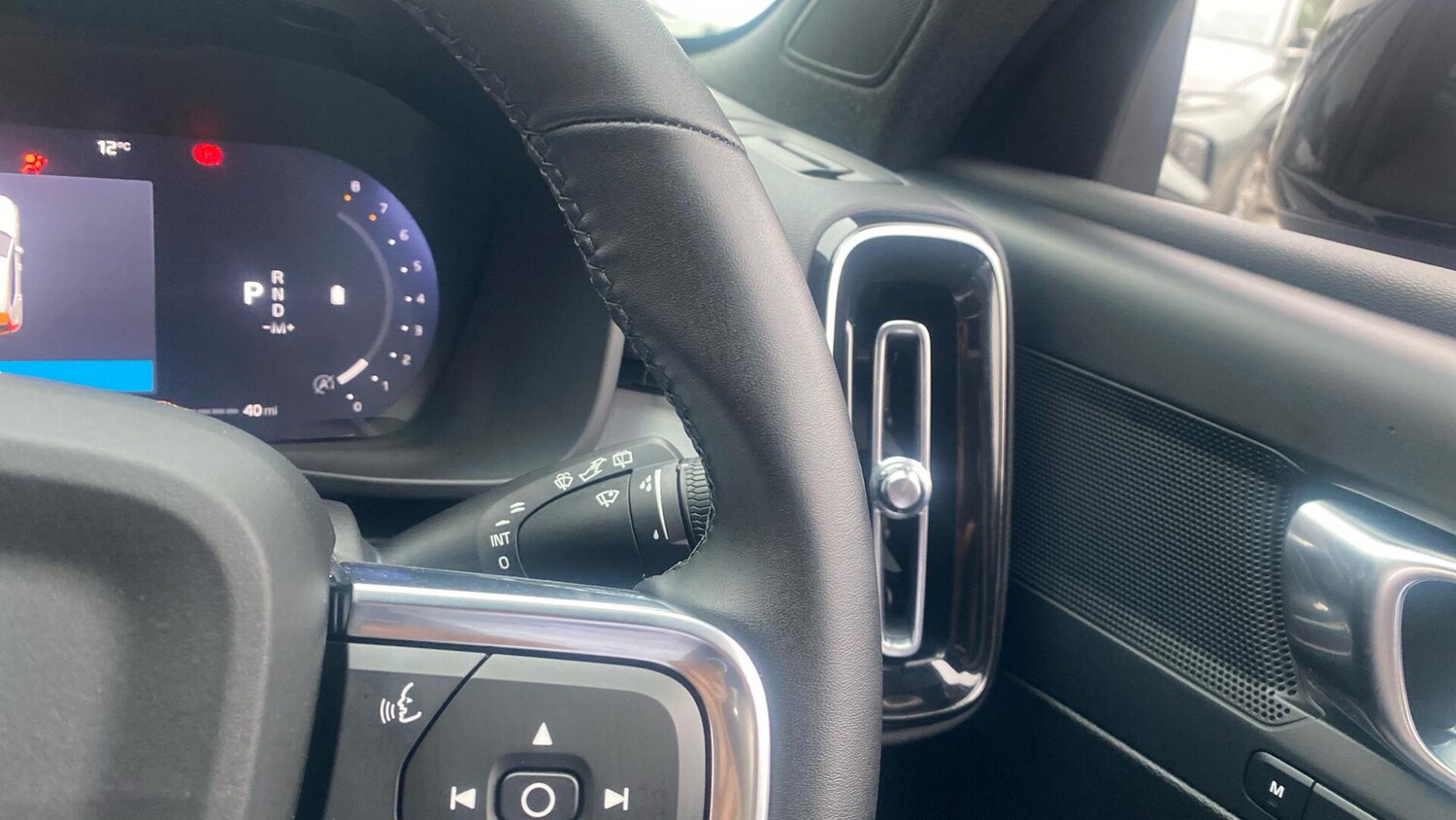 Used Volvo XC40 2025 for sale - 76294549: Photo 22