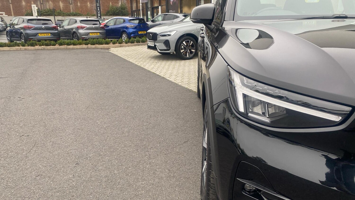 Used Volvo XC40 2025 for sale - 76294549: Photo 37