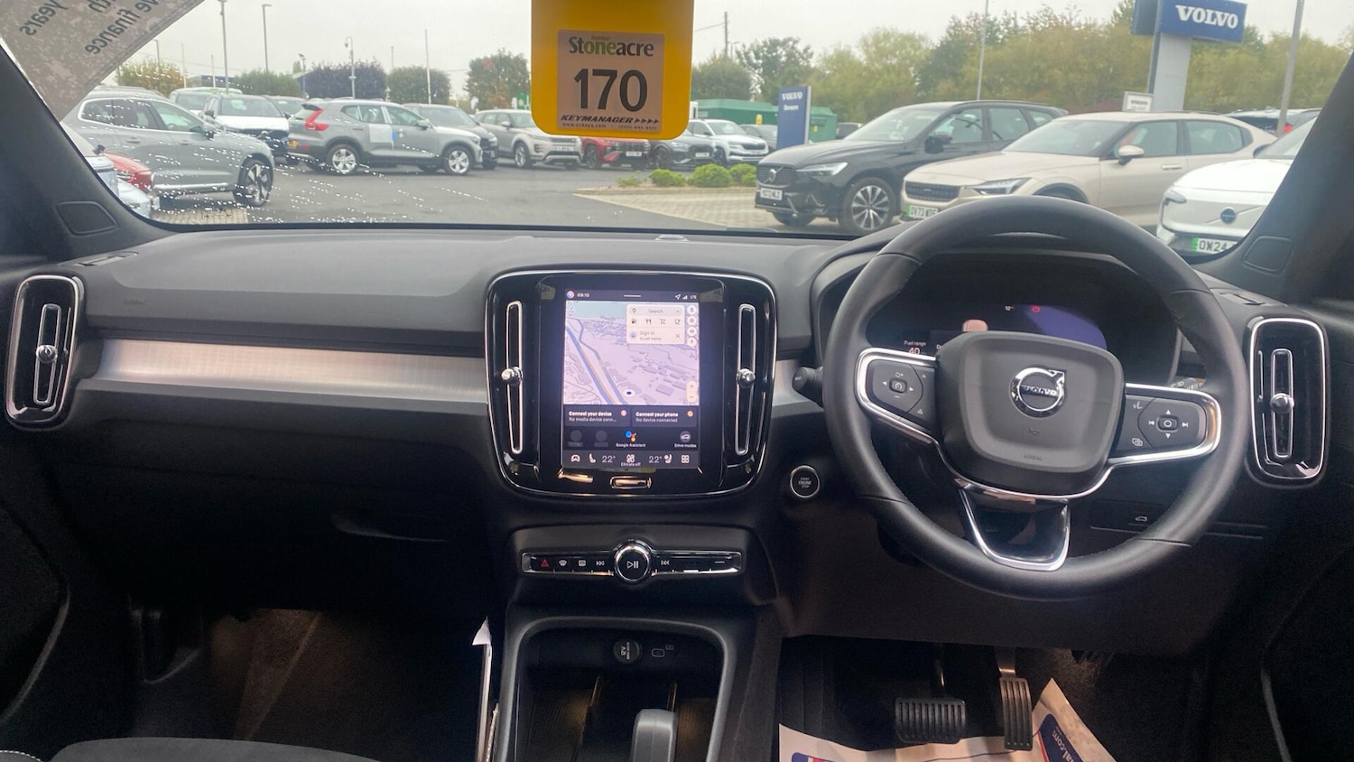 Used Volvo XC40 2025 for sale - 76294549: Photo 5