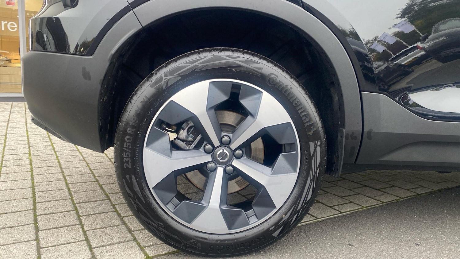 Used Volvo XC40 2025 for sale - 76294549: Photo 9