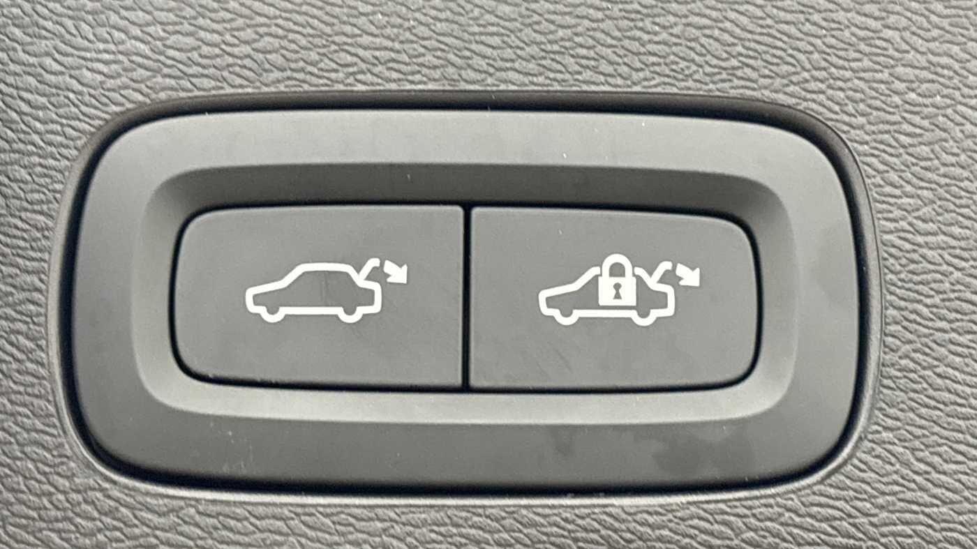 Used Volvo XC60 for sale - 77242671: Photo 20