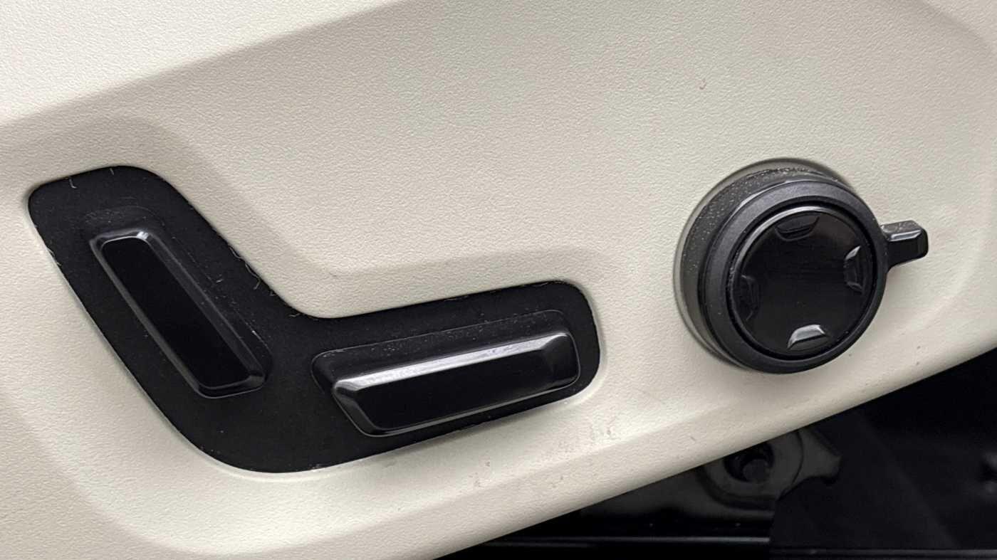 Used Volvo XC60 for sale - 77242671: Photo 29