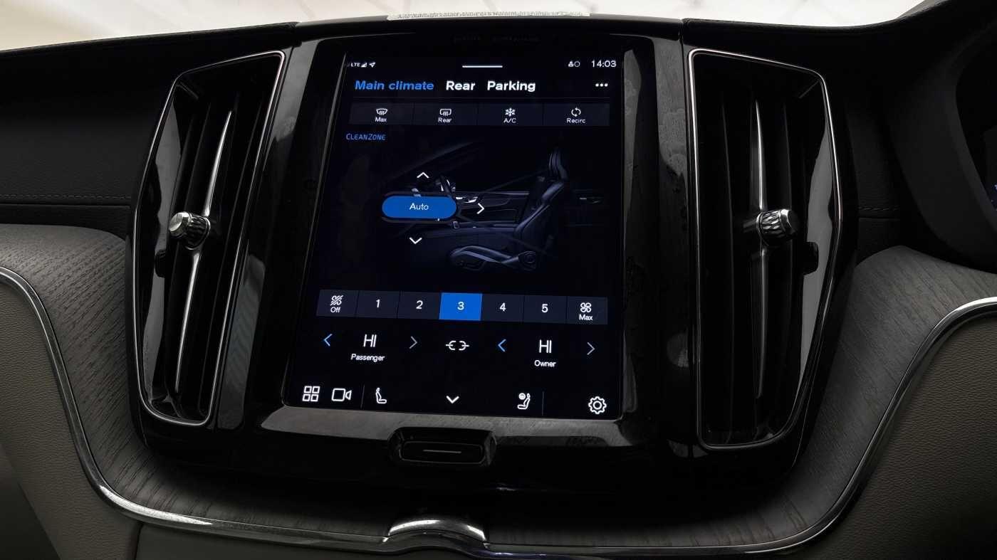 Used Volvo XC60 for sale - 77242671: Photo 40