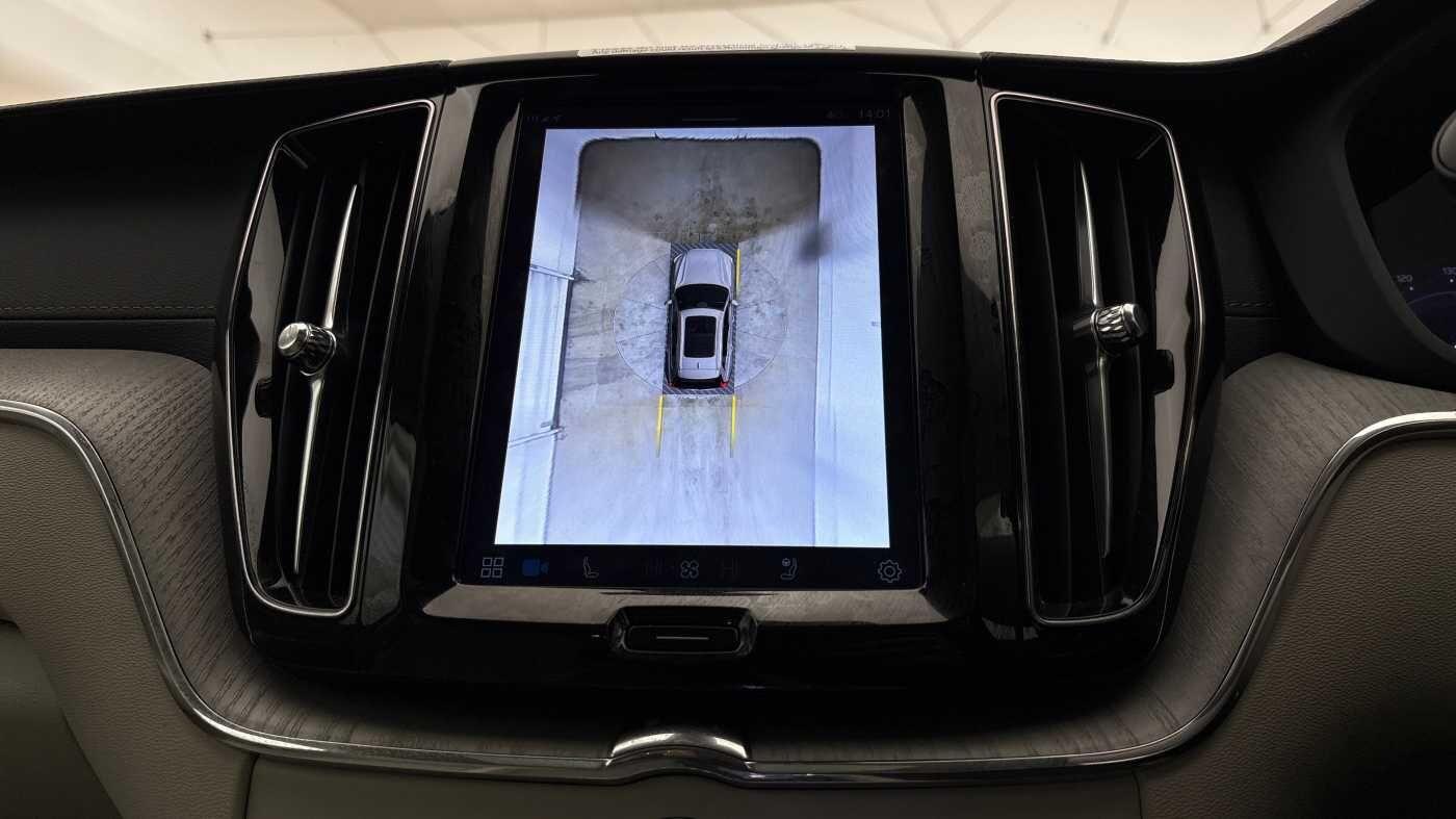 Used Volvo XC60 for sale - 77242671: Photo 43