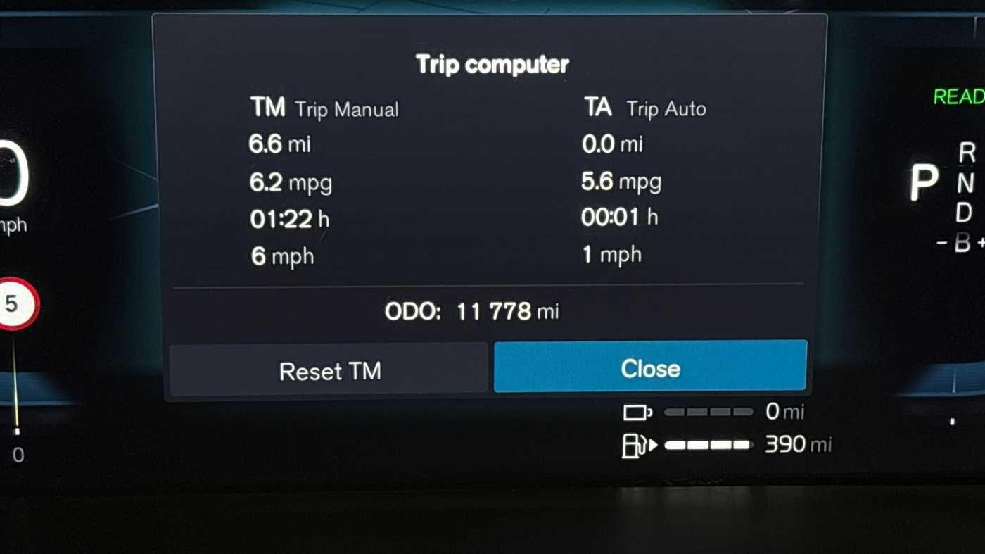 Used Volvo XC60 2025 for sale - 77091217: Photo 13