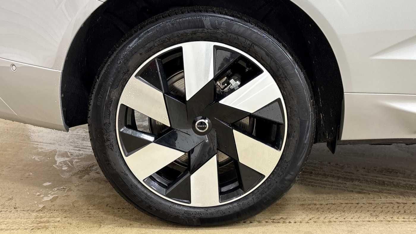 Used Volvo XC60 2025 for sale - 77091217: Photo 21