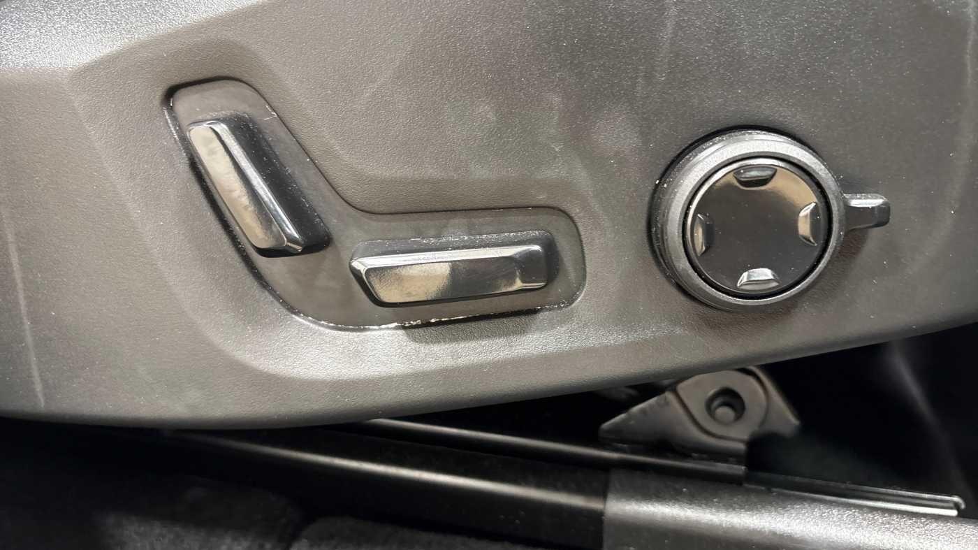 Used Volvo XC60 2025 for sale - 77091217: Photo 29